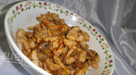 КУРИНОЕ ФИЛЕ С ГРИБАМИ